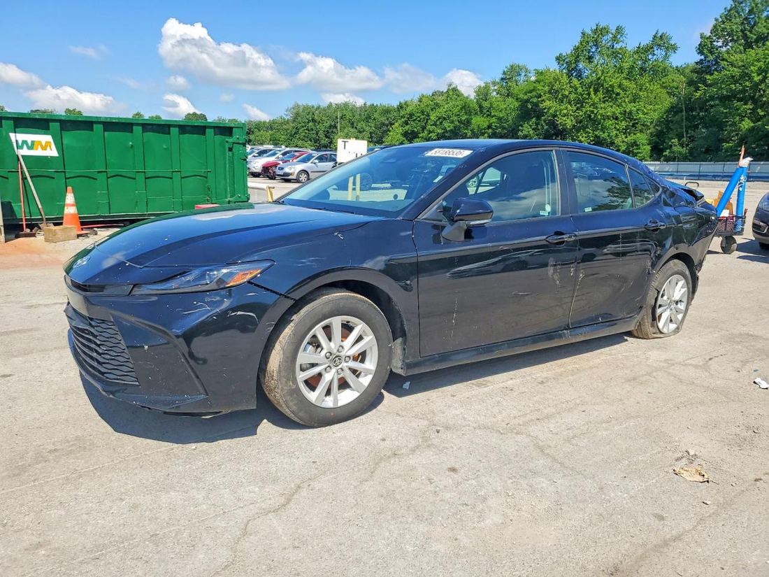 2025 TOYOTA CAMRY