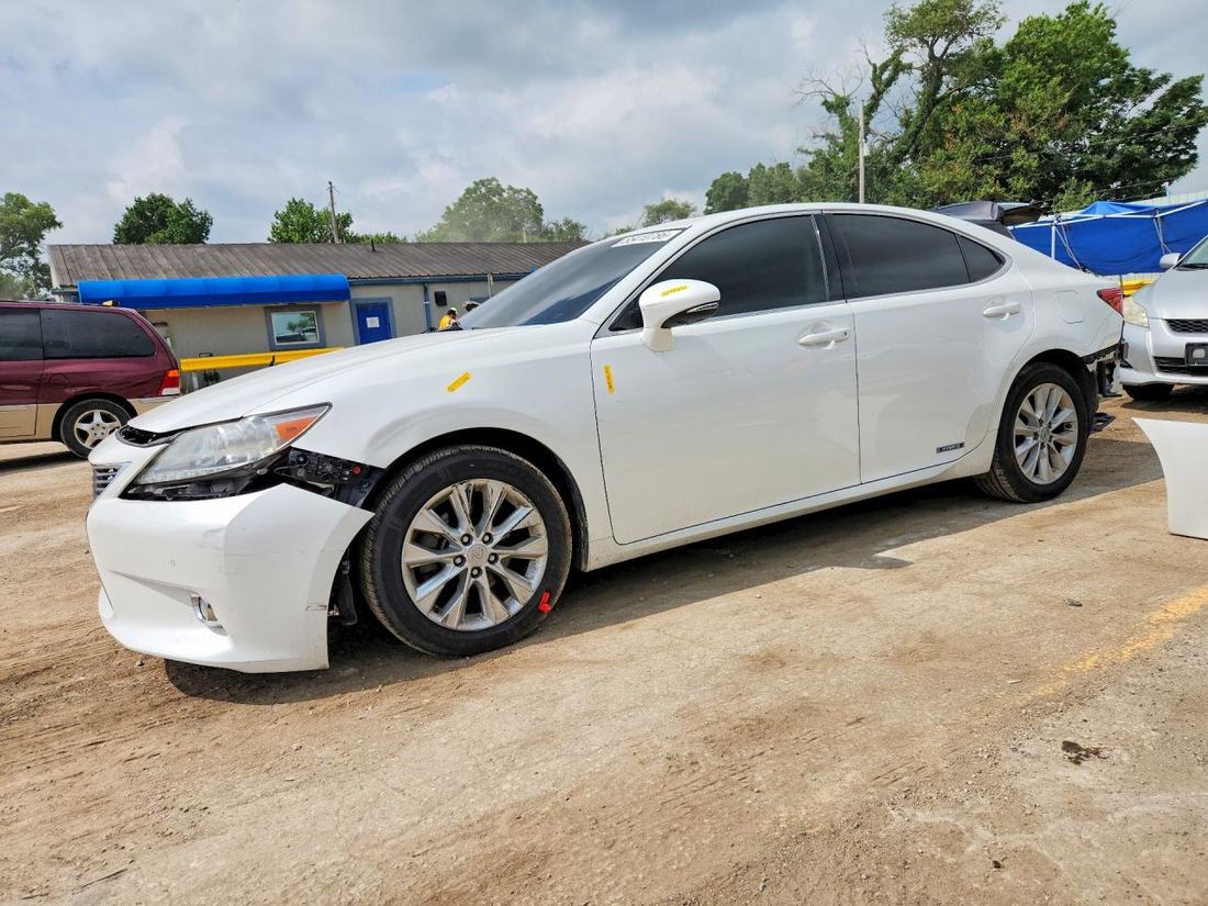 2013 LEXUS ES
