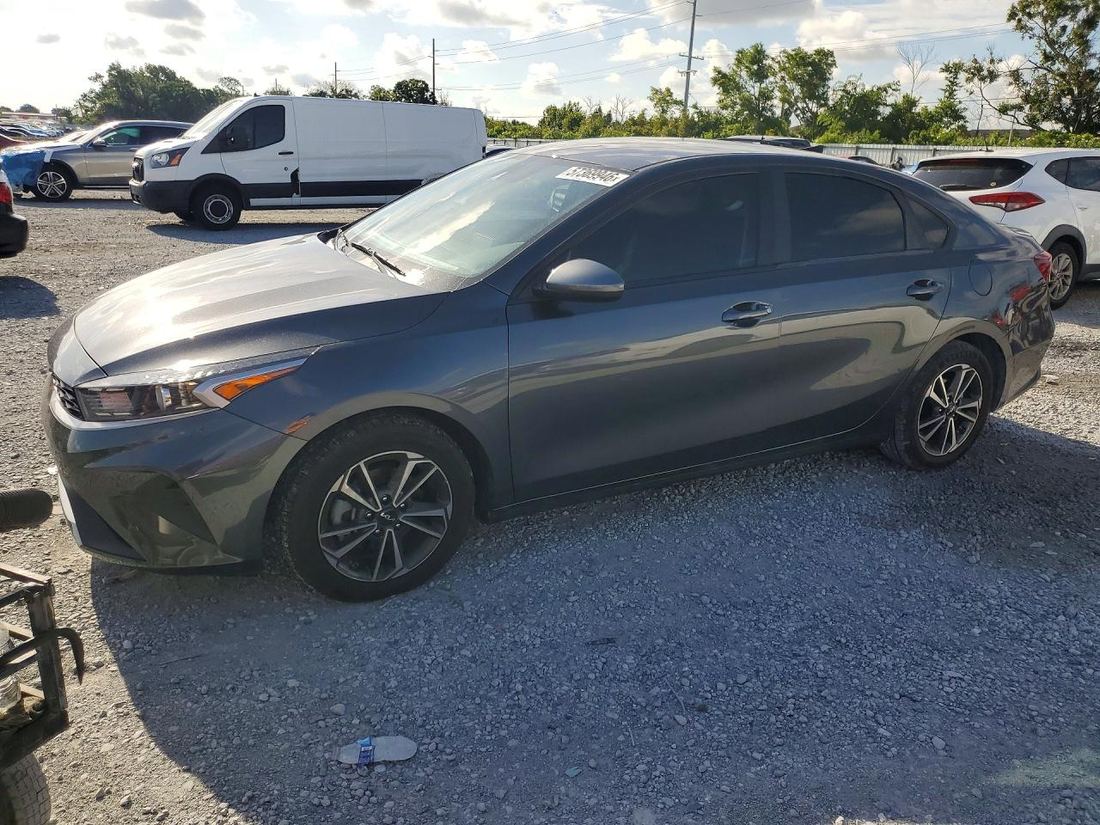 2023 KIA FORTE