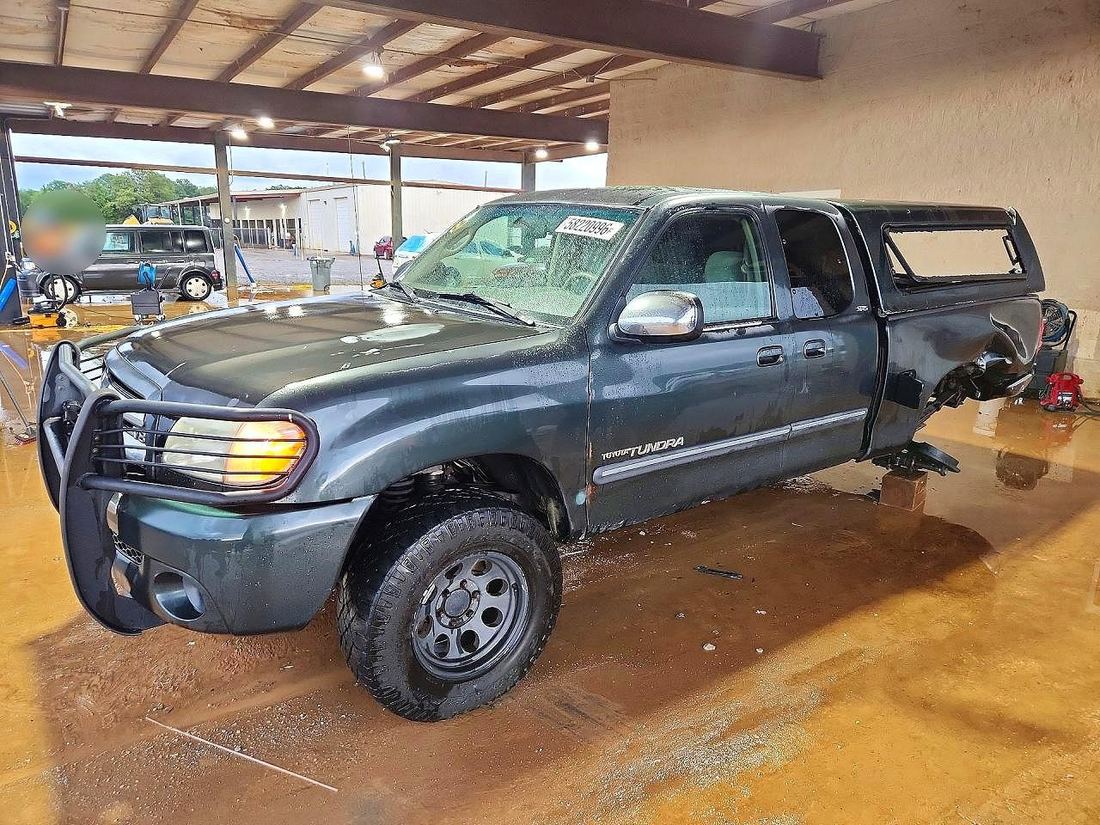 2005 TOYOTA TUNDRA