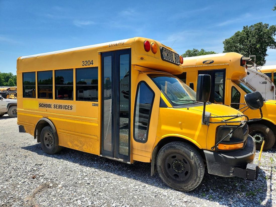 2011 CHEVROLET EXPRESS G3500