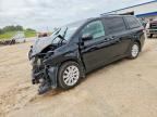 2012 TOYOTA SIENNA