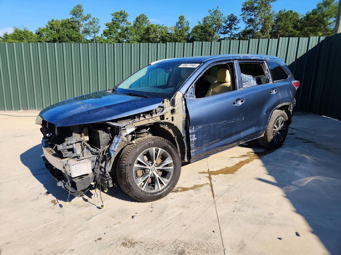 2016 TOYOTA HIGHLANDER