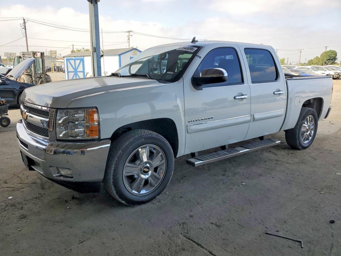 2013 CHEVROLET SILVERADO