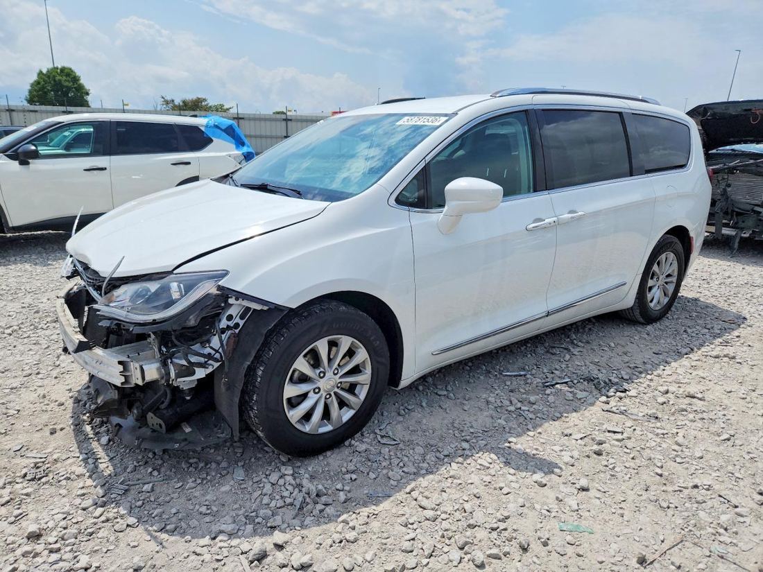 2019 CHRYSLER PACIFICA