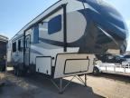 2017 KEYSTONE LAREDO
