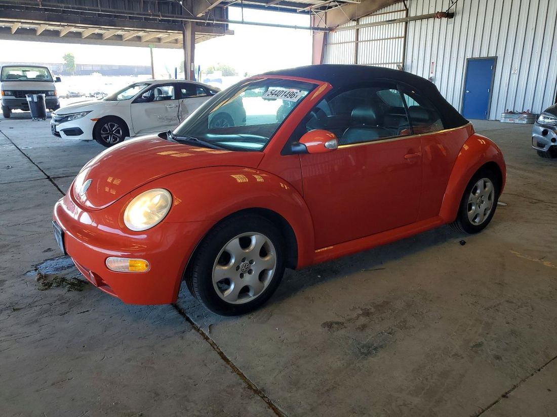 2003 VOLKSWAGEN NEW BEETLE