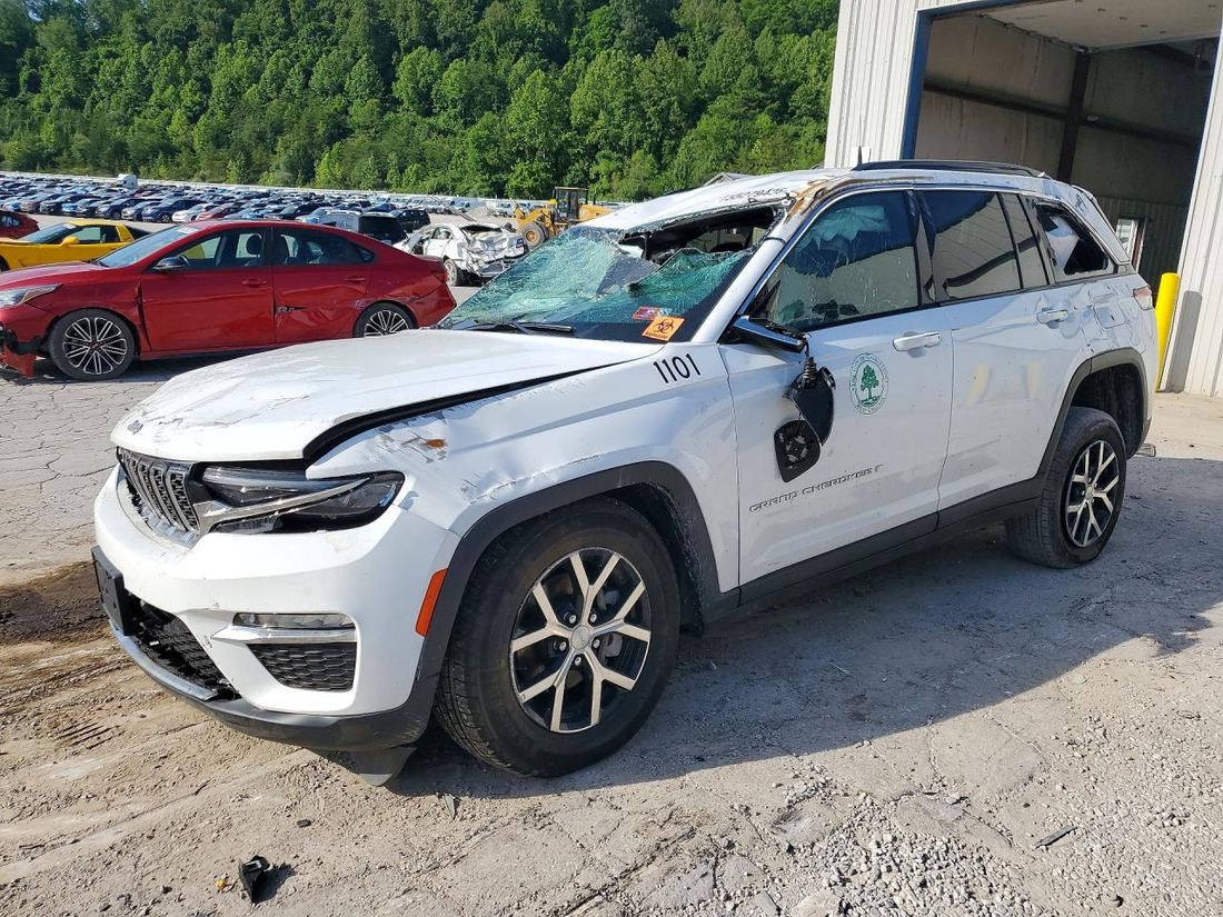 2025 JEEP GRAND CHEROKEE