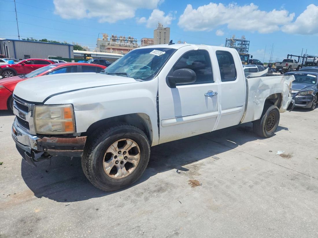 2011 CHEVROLET SILVERADO