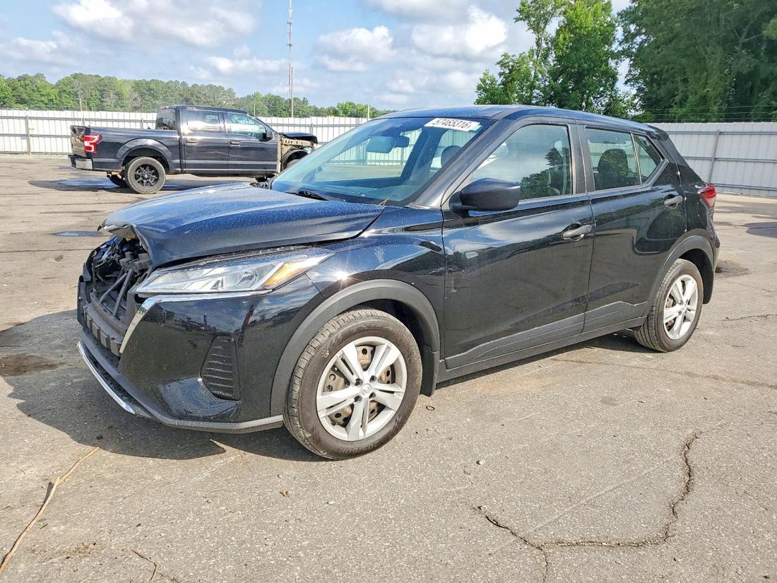 2023 NISSAN KICKS