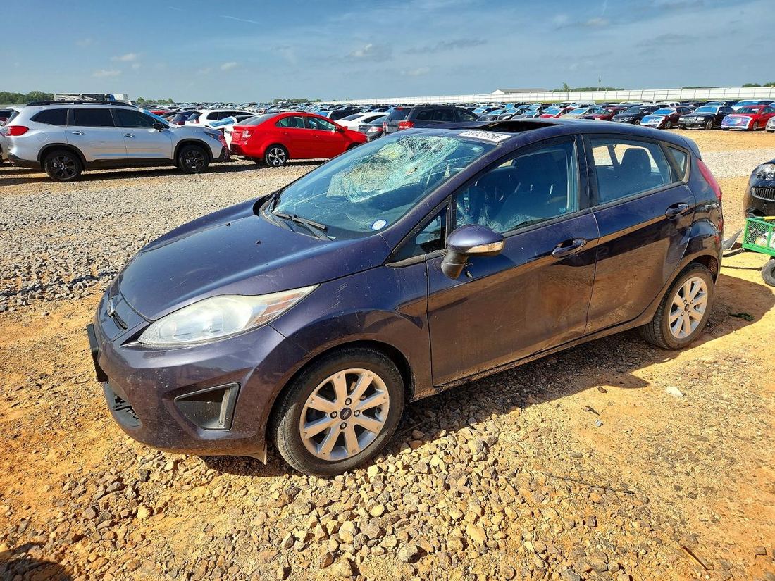 2013 FORD FIESTA