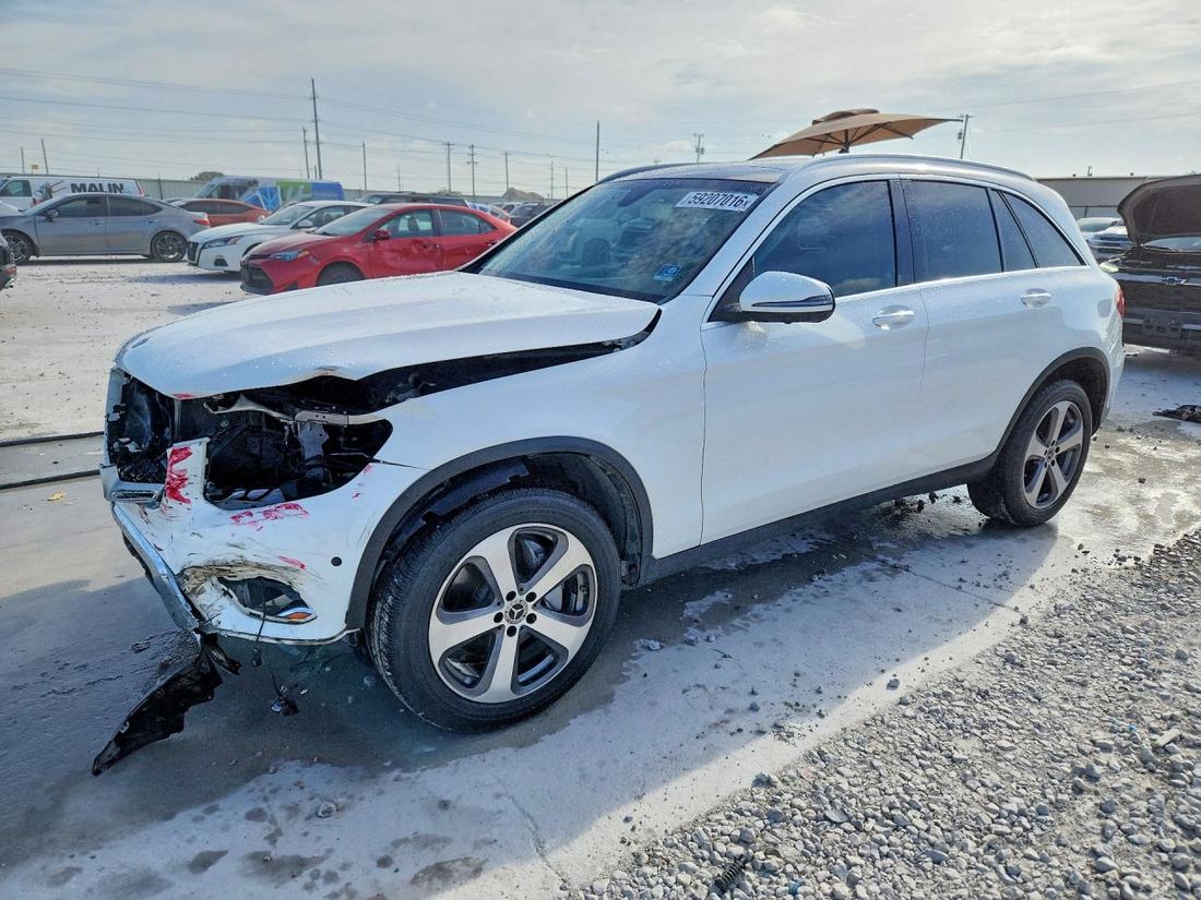2018 MERCEDES-BENZ GLC