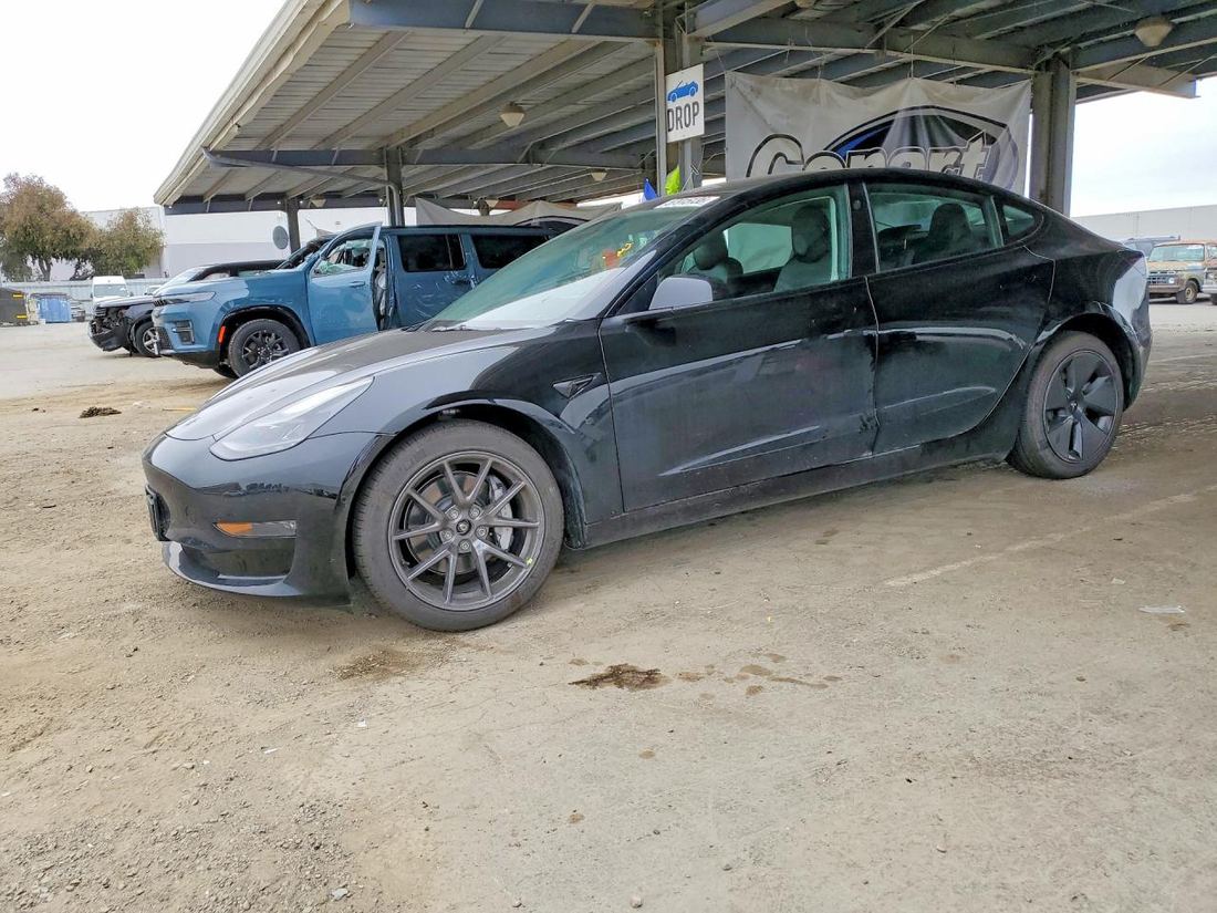 2022 TESLA MODEL 3