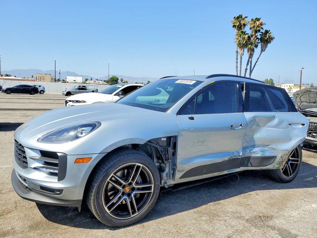2021 PORSCHE MACAN