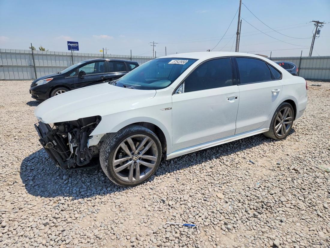 2018 VOLKSWAGEN PASSAT
