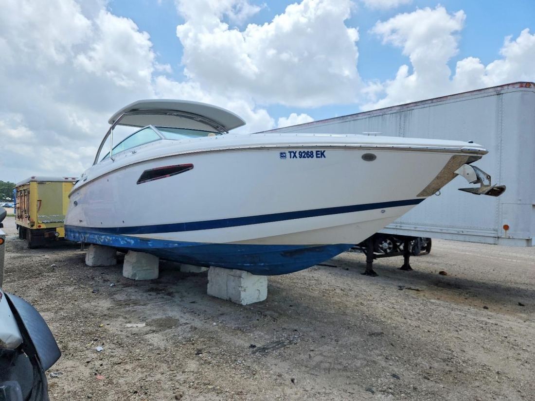 2013 COBALT BOAT