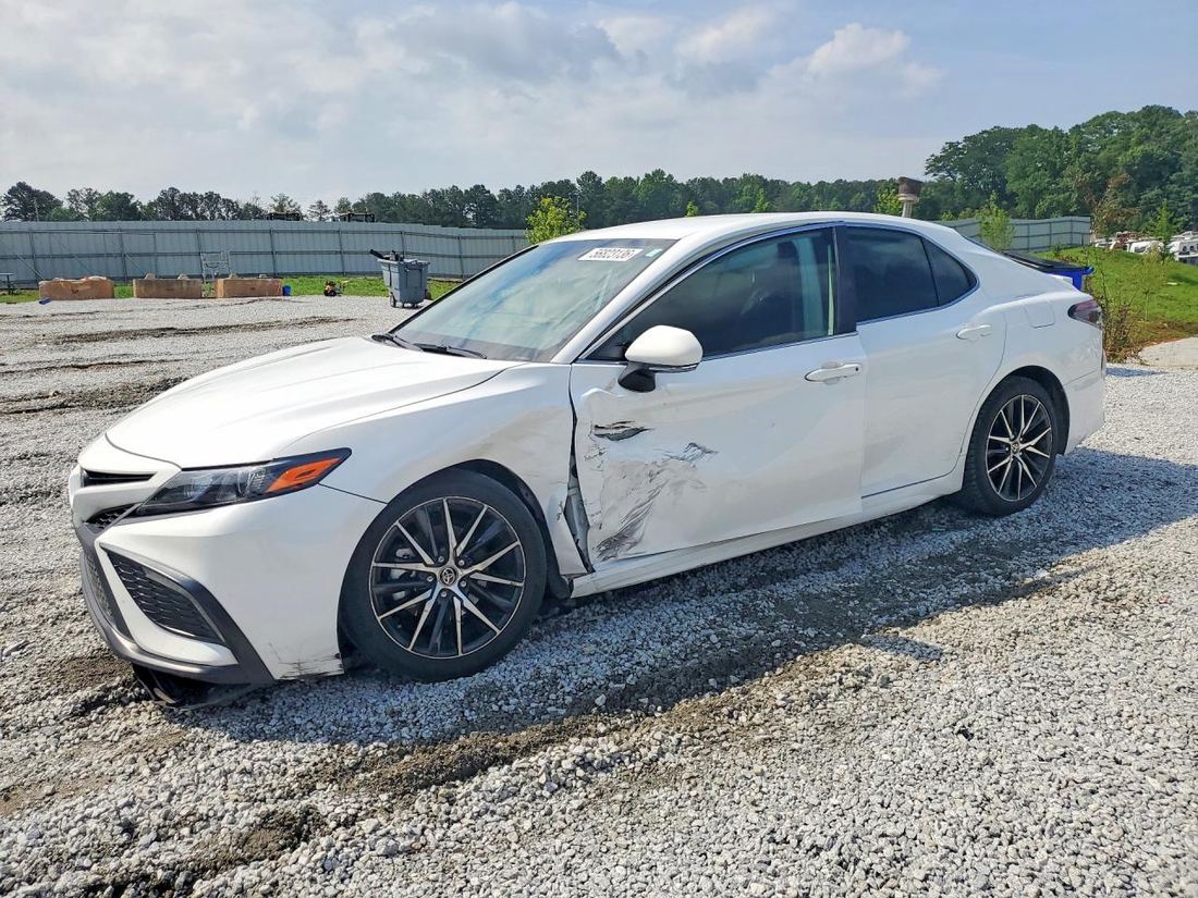 2023 TOYOTA CAMRY