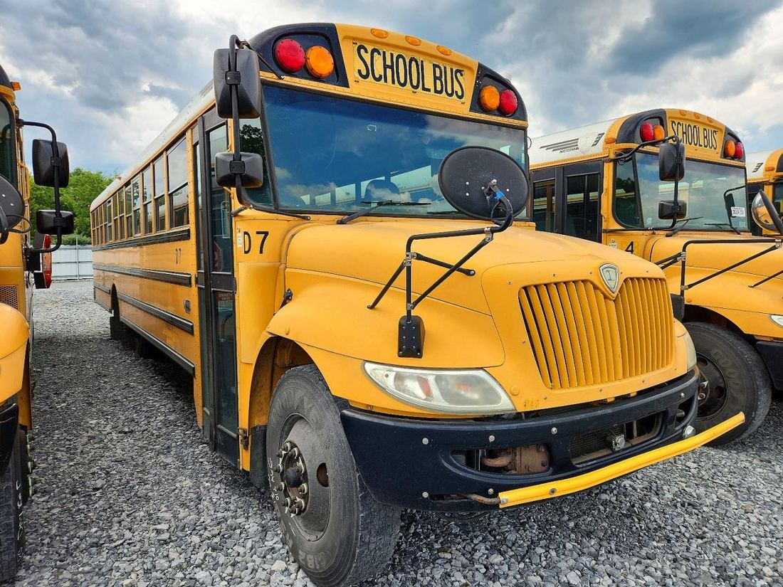 2013 IC CORPORATION SCHOOL BUS