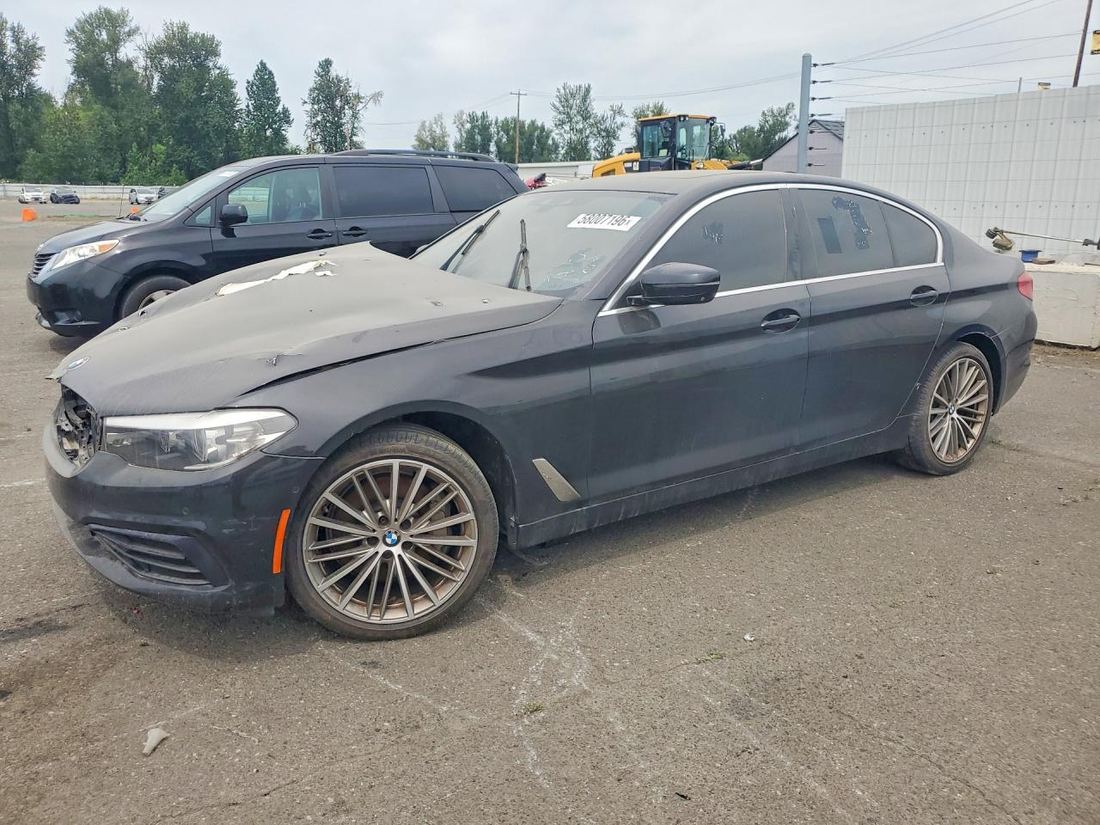 2020 BMW 530