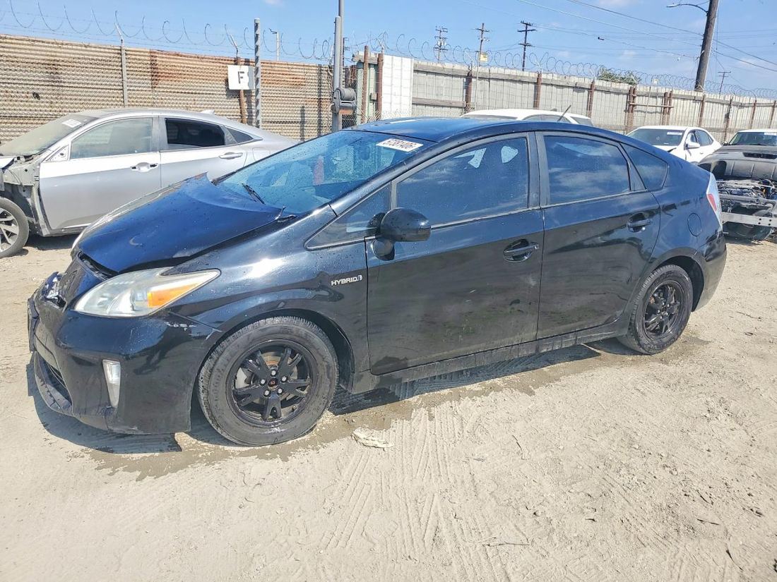 2013 TOYOTA PRIUS