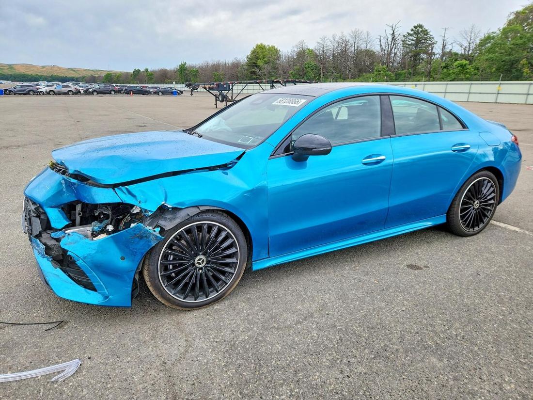 2025 MERCEDES-BENZ CLA