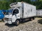 2020 HINO 195