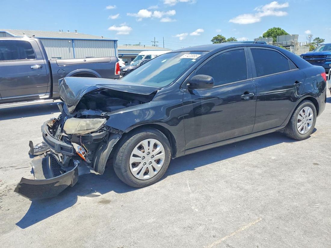 2013 KIA FORTE