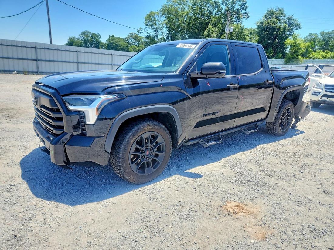 2022 TOYOTA TUNDRA