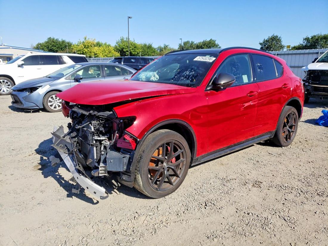 2021 ALFA ROMEO STELVIO