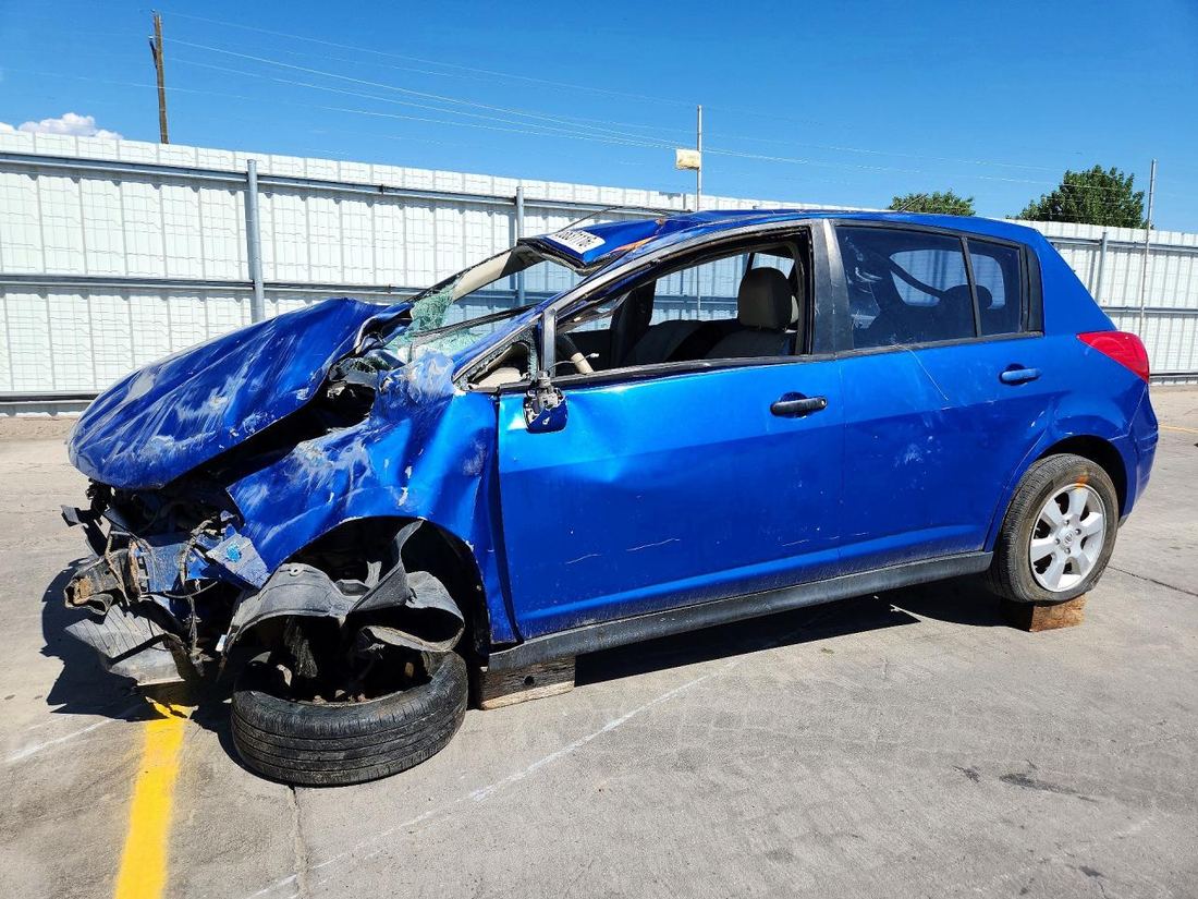 2009 NISSAN VERSA