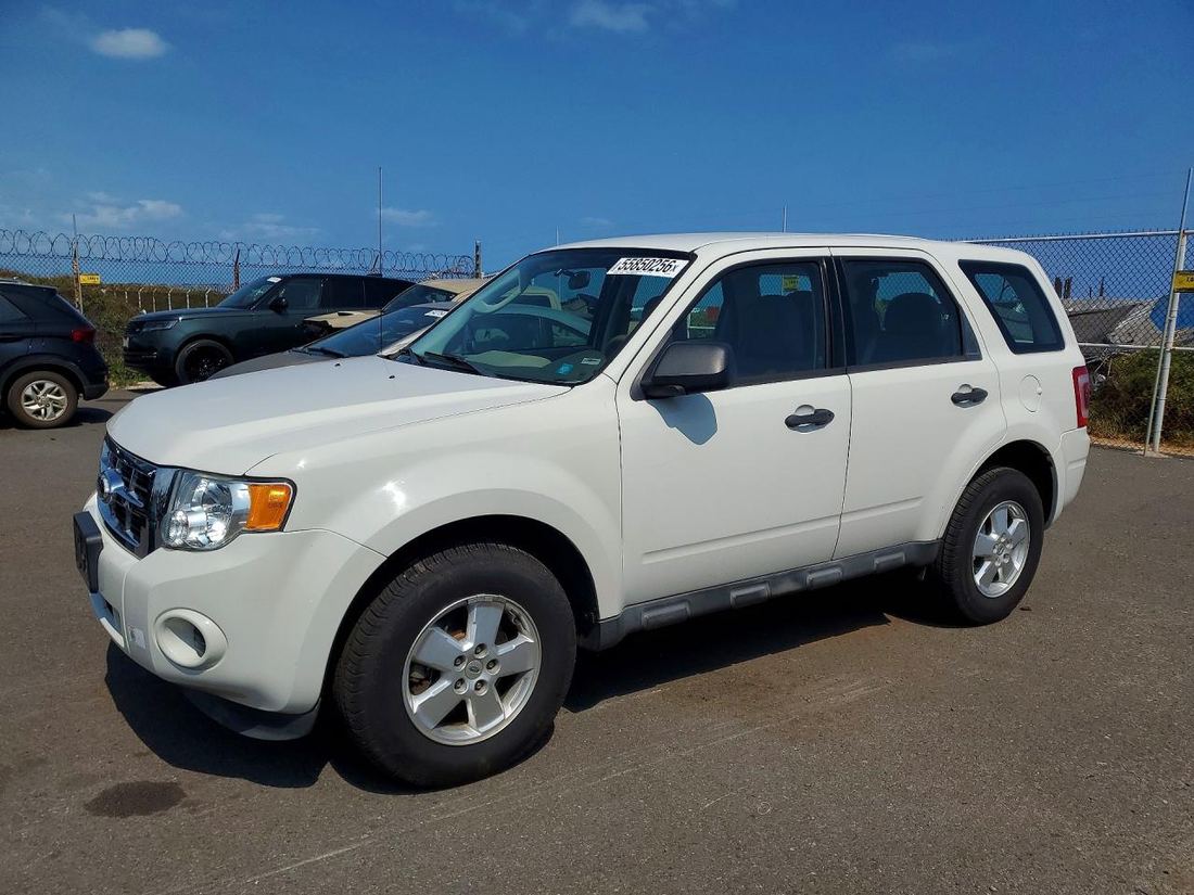 2011 FORD ESCAPE
