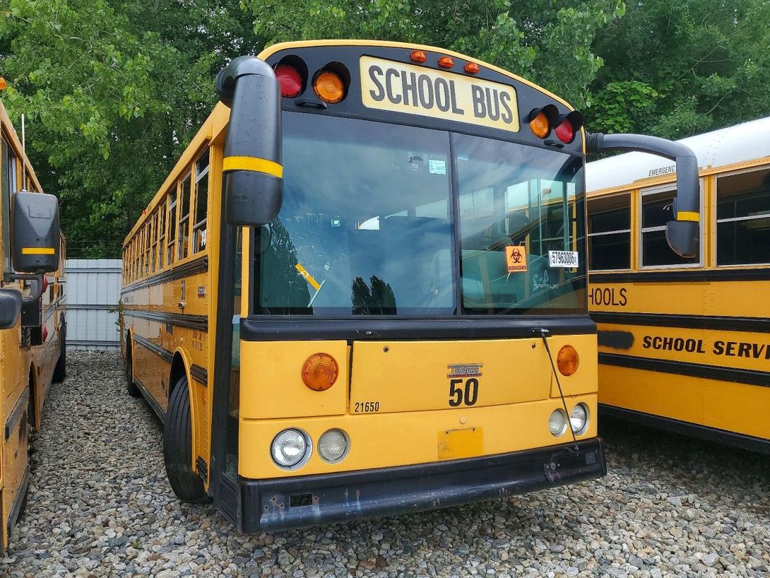 2012 THOMAS SAF-T-LINER C2