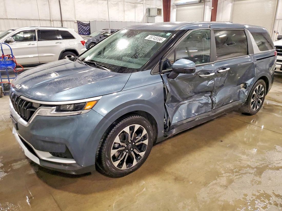2022 KIA CARNIVAL