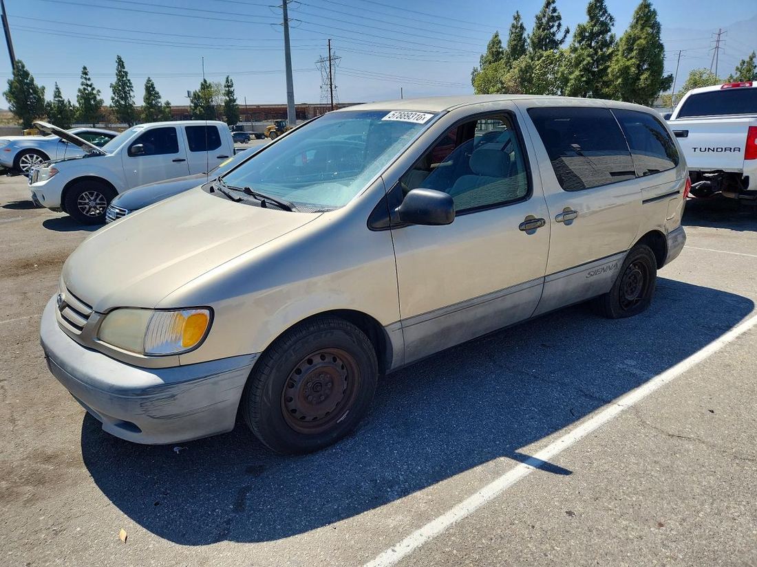 2001 TOYOTA SIENNA