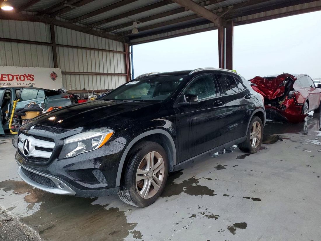 2017 MERCEDES-BENZ GLA