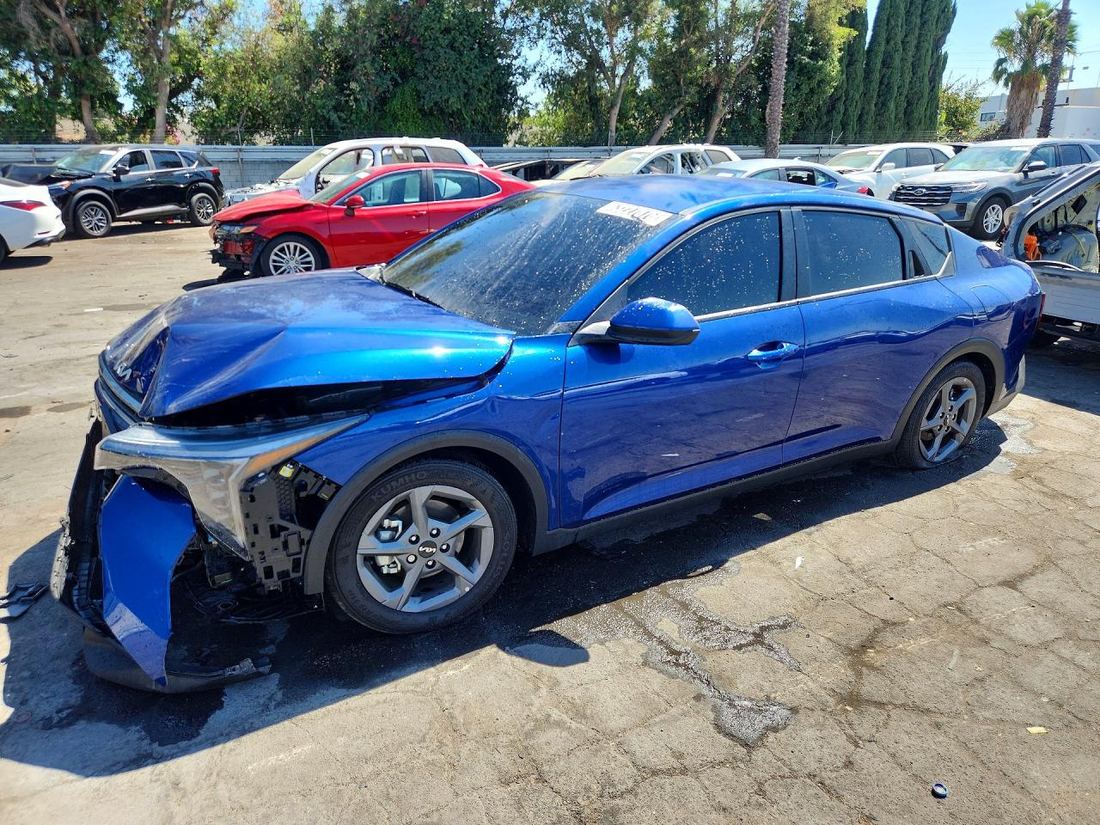 2025 KIA K4