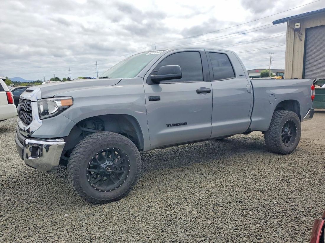 2020 TOYOTA TUNDRA