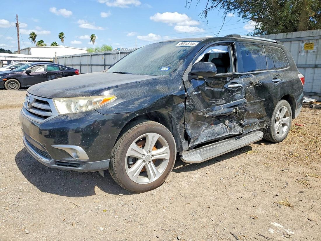 2013 TOYOTA HIGHLANDER