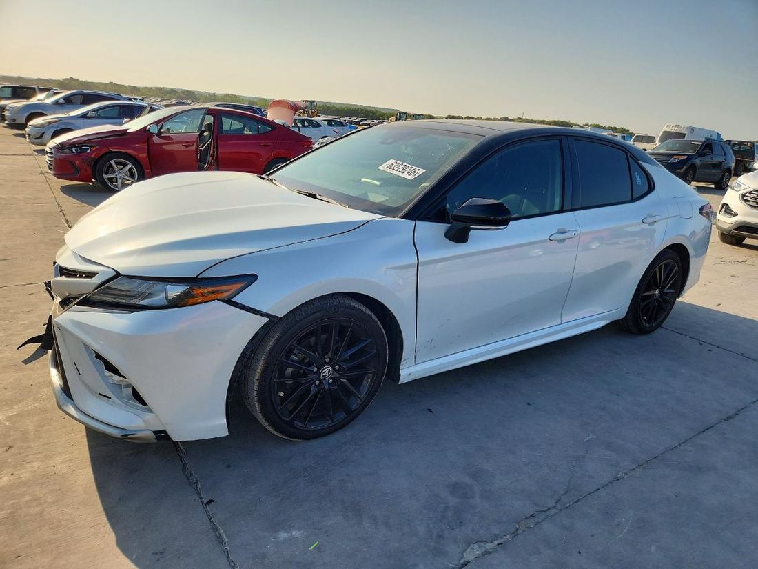 2023 TOYOTA CAMRY