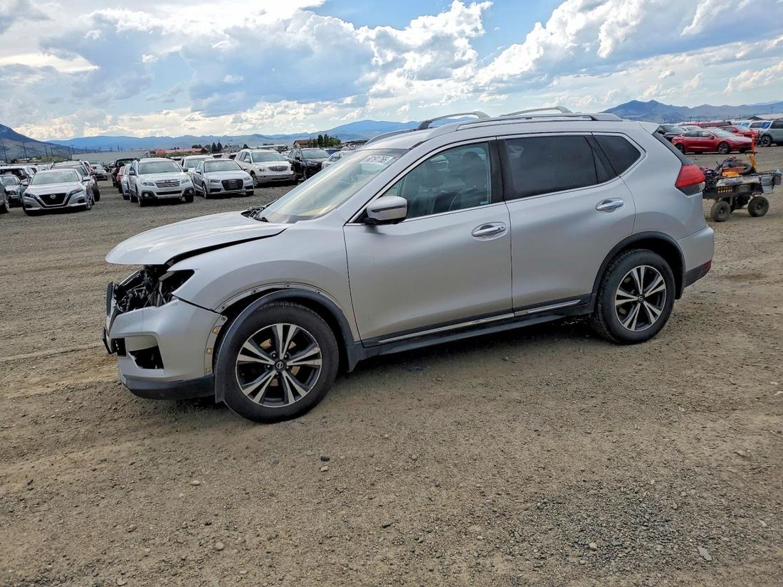 2017 NISSAN ROGUE