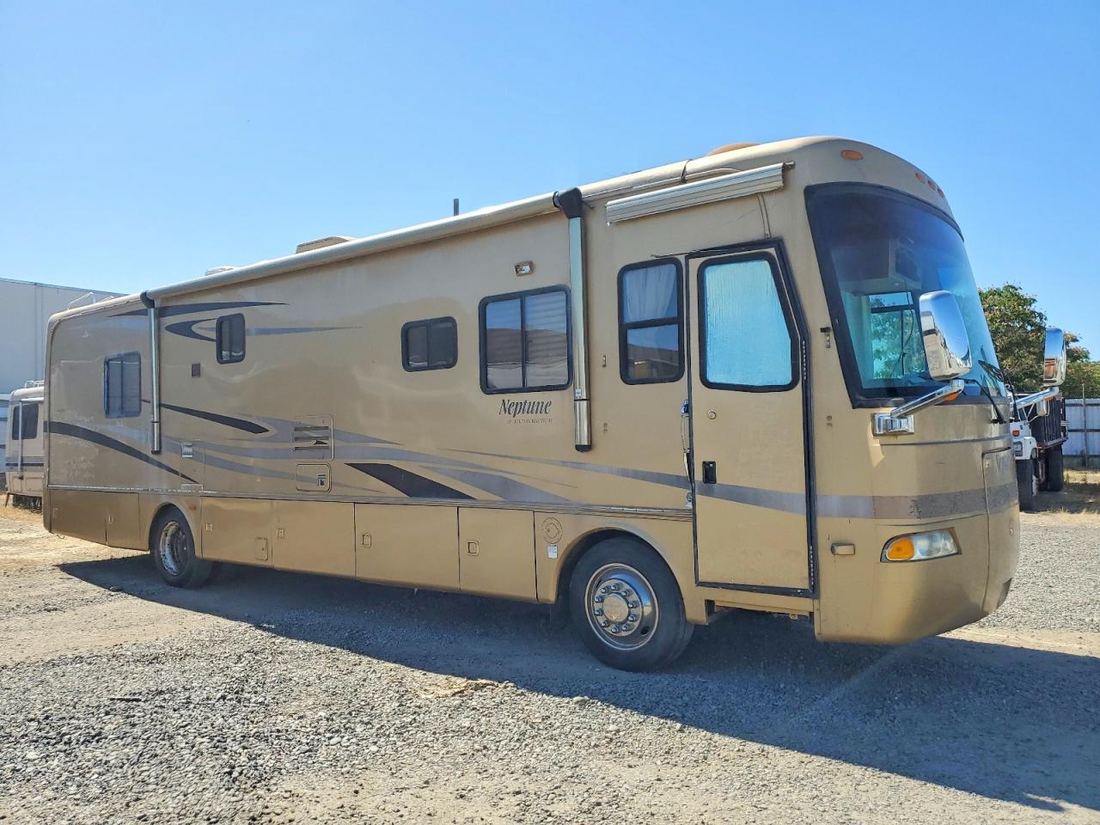 2006 HOLIDAY RAMBLER RECREATIONAL VEHICLE (RV)