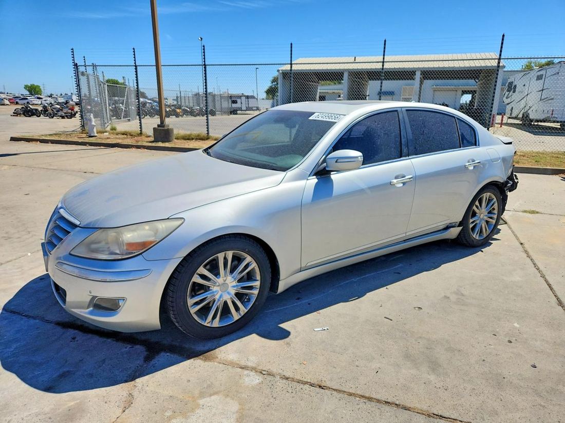 2010 HYUNDAI GENESIS
