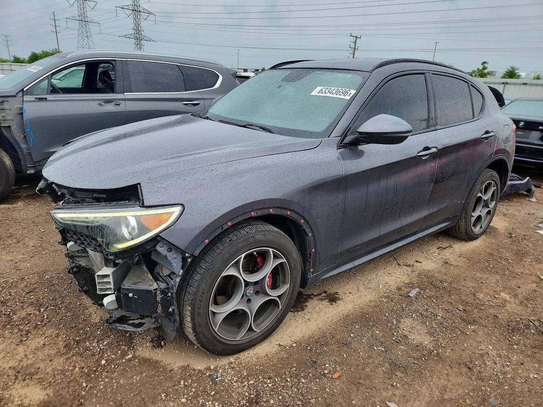 2018 ALFA ROMEO STELVIO