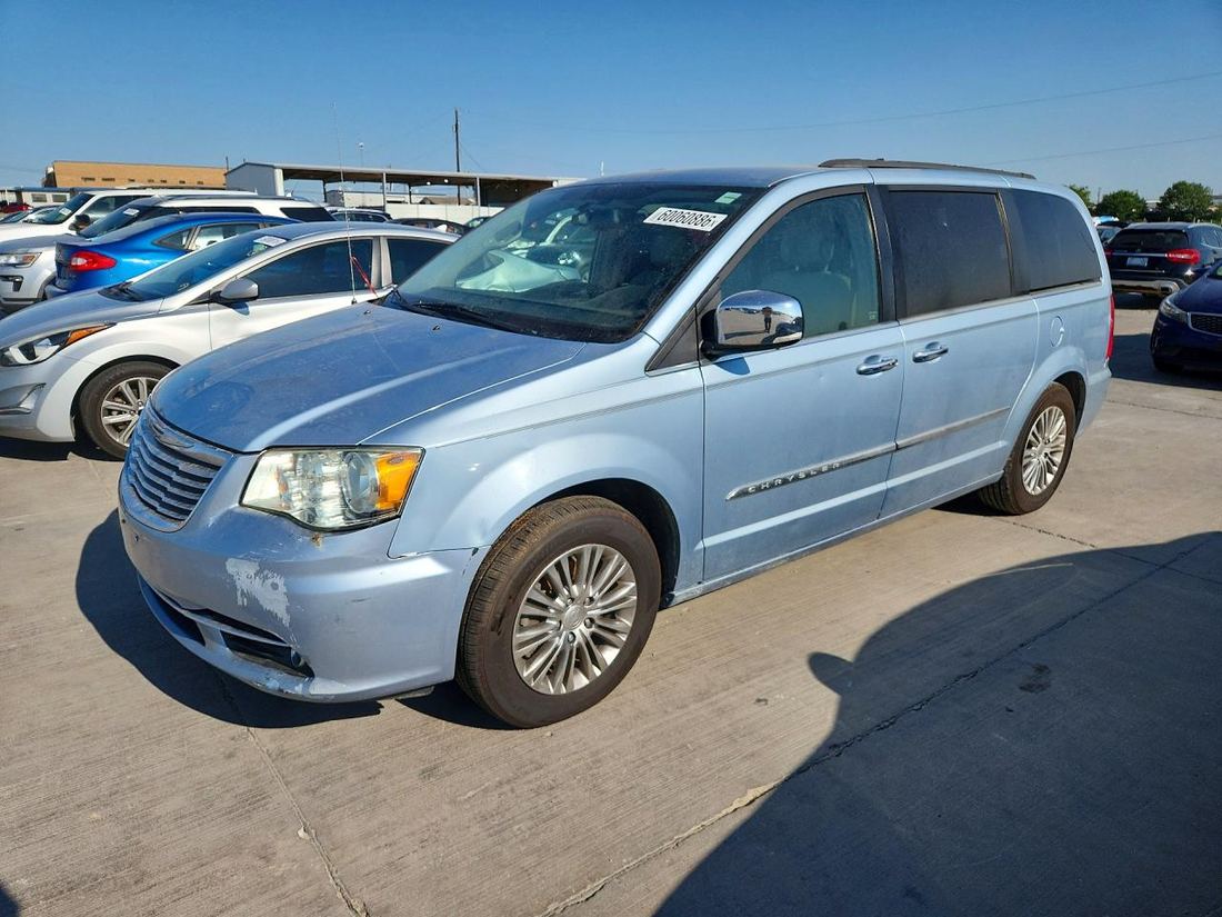 2013 CHRYSLER TOWN & COUNTRY