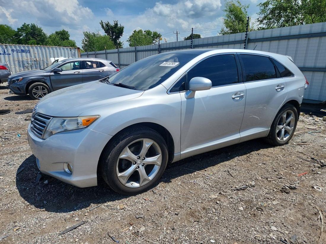 2010 TOYOTA VENZA