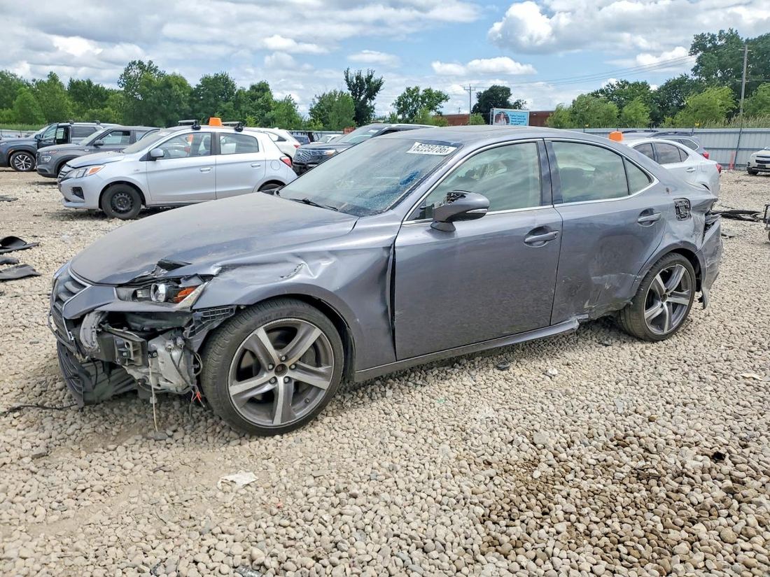 2017 LEXUS IS