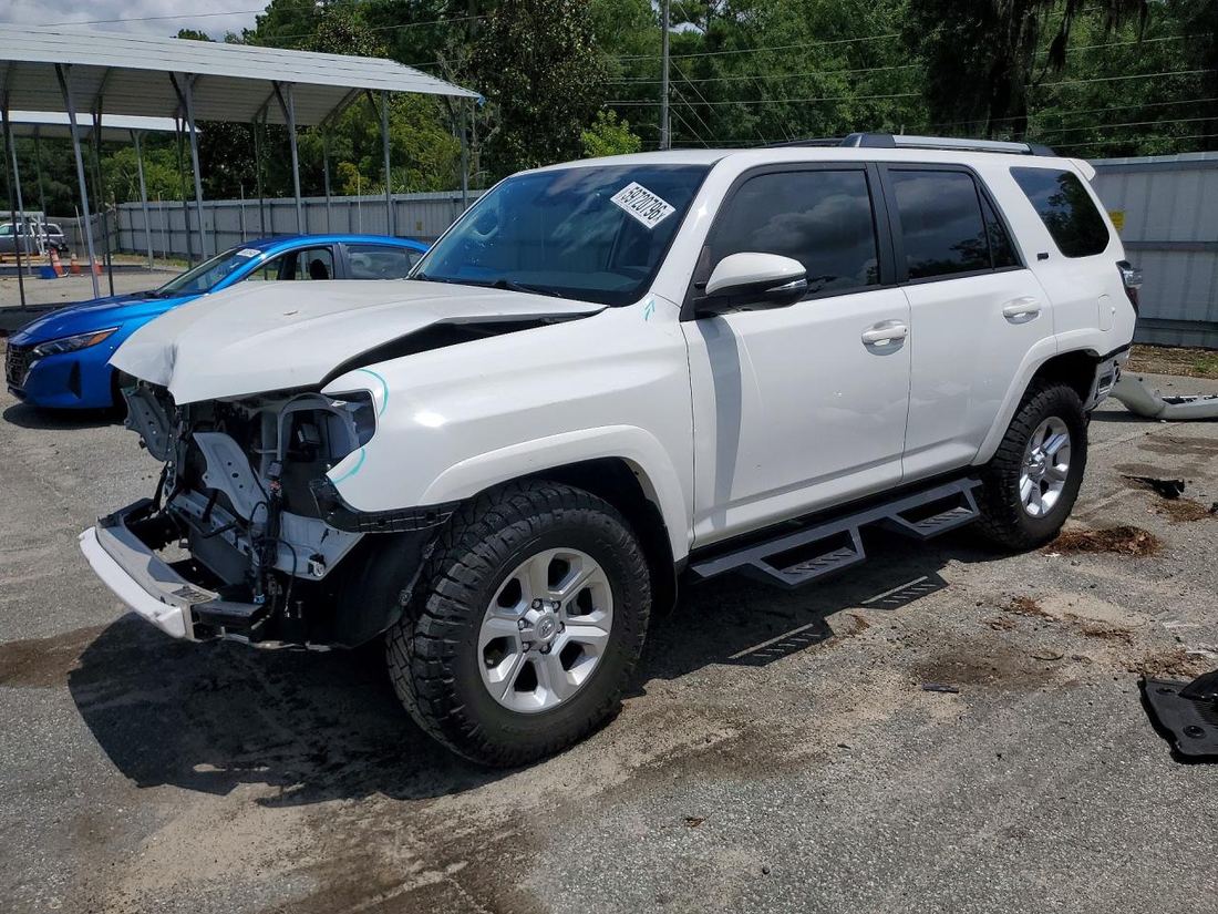 2024 TOYOTA 4RUNNER