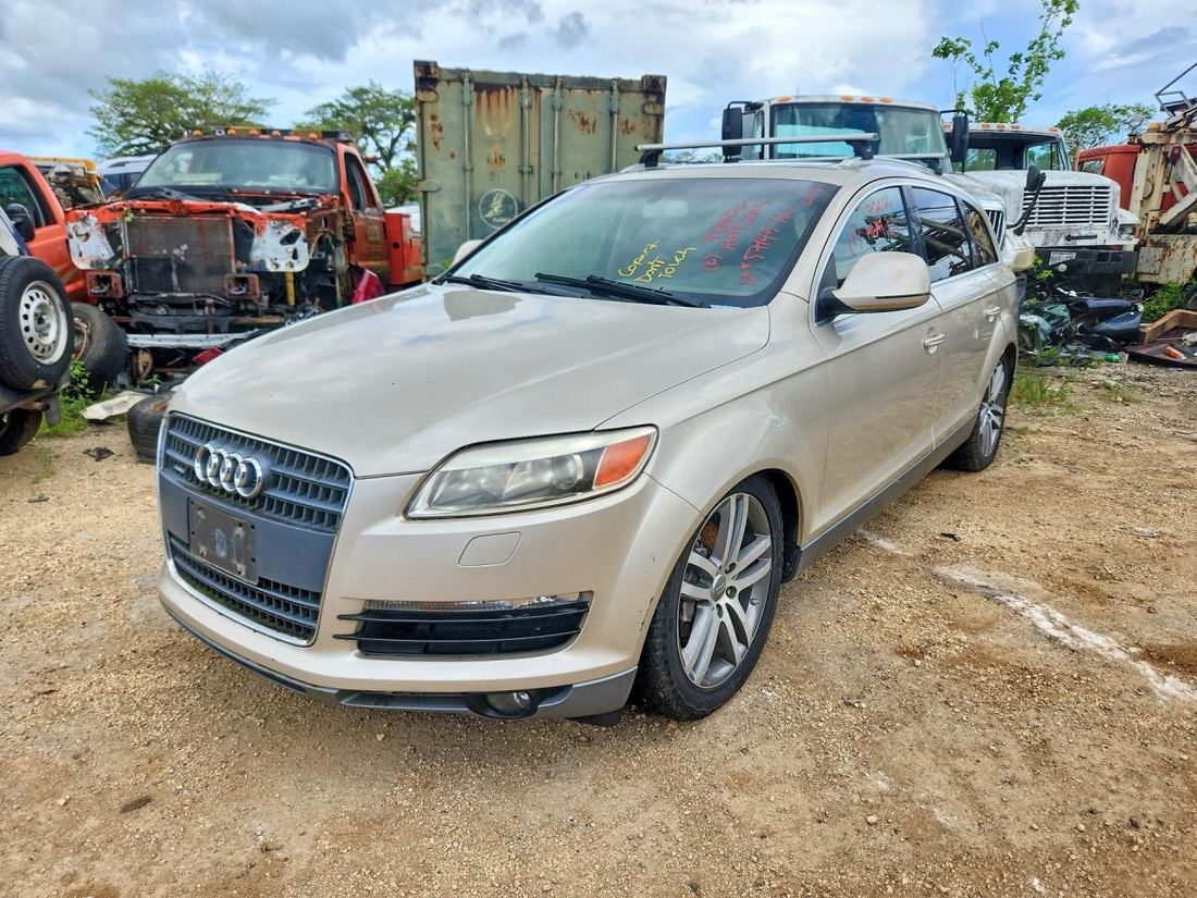2007 AUDI Q7