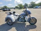 2015 HARLEY-DAVIDSON FLHTCUTG