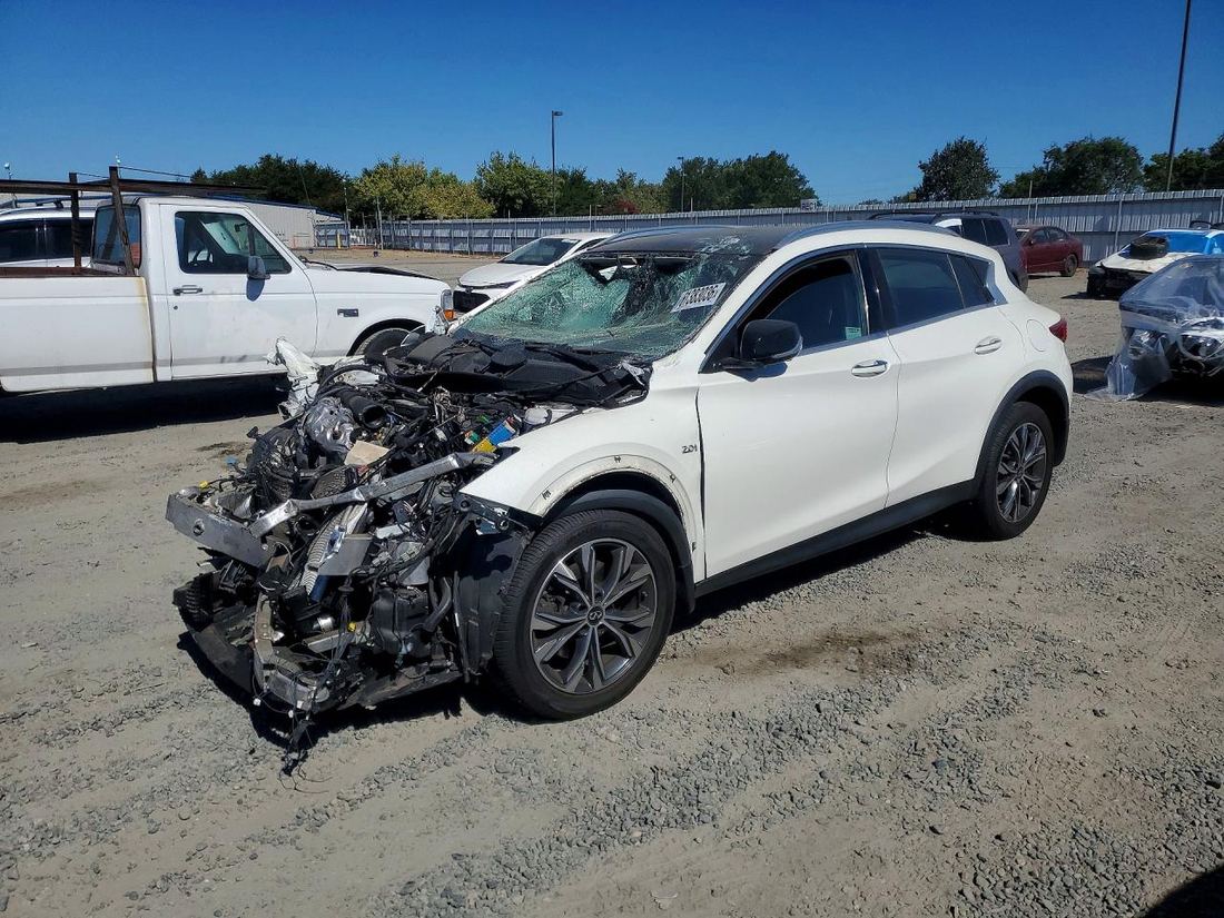 2018 INFINITI QX30